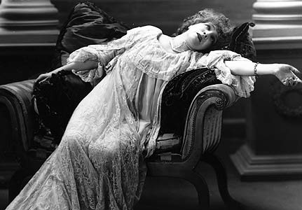 This is You. You gorgeous Victorian woman, you. 